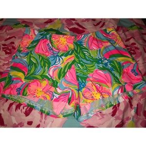 Women’s Lilly Pulitzer shorts